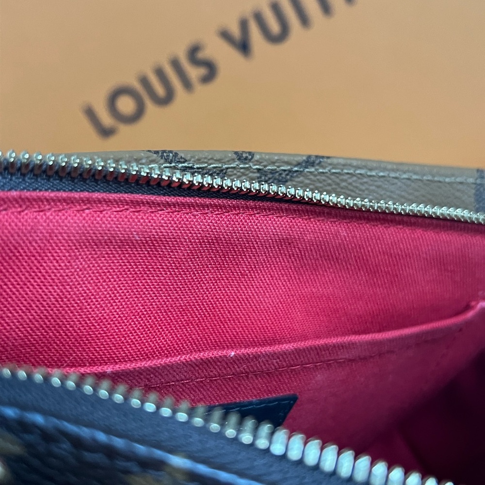 Louis Vuitton OnTheGo Tote Reverse Monogram Giant East West - Picture 6 of 15
